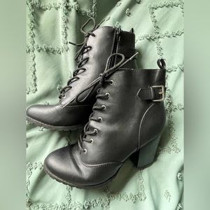Women’s Black Lace-Up Heeled Ankle Boots - Size 9.5